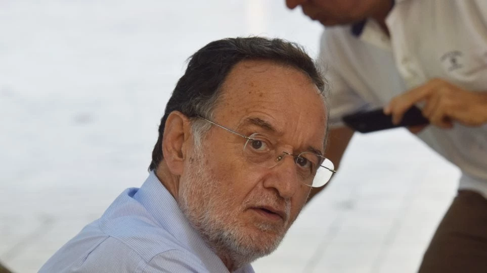 Λαφαζάνης: Αποφράδα ημέρα η σημερινή, μπαίνουμε στο 4ο Μνημόνιο
